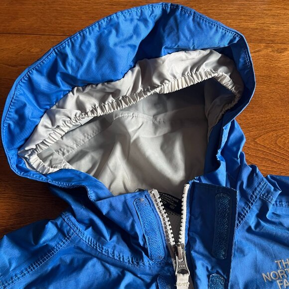The North Face blue rain jacket XXS 5 - Picture 4 of 12